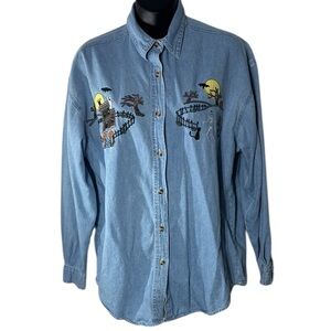 Vintage women’s chambray Halloween embroidered shirt button up ghost skeleton